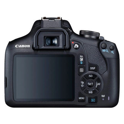 Canon EOS 2000D with 18-55 Lens